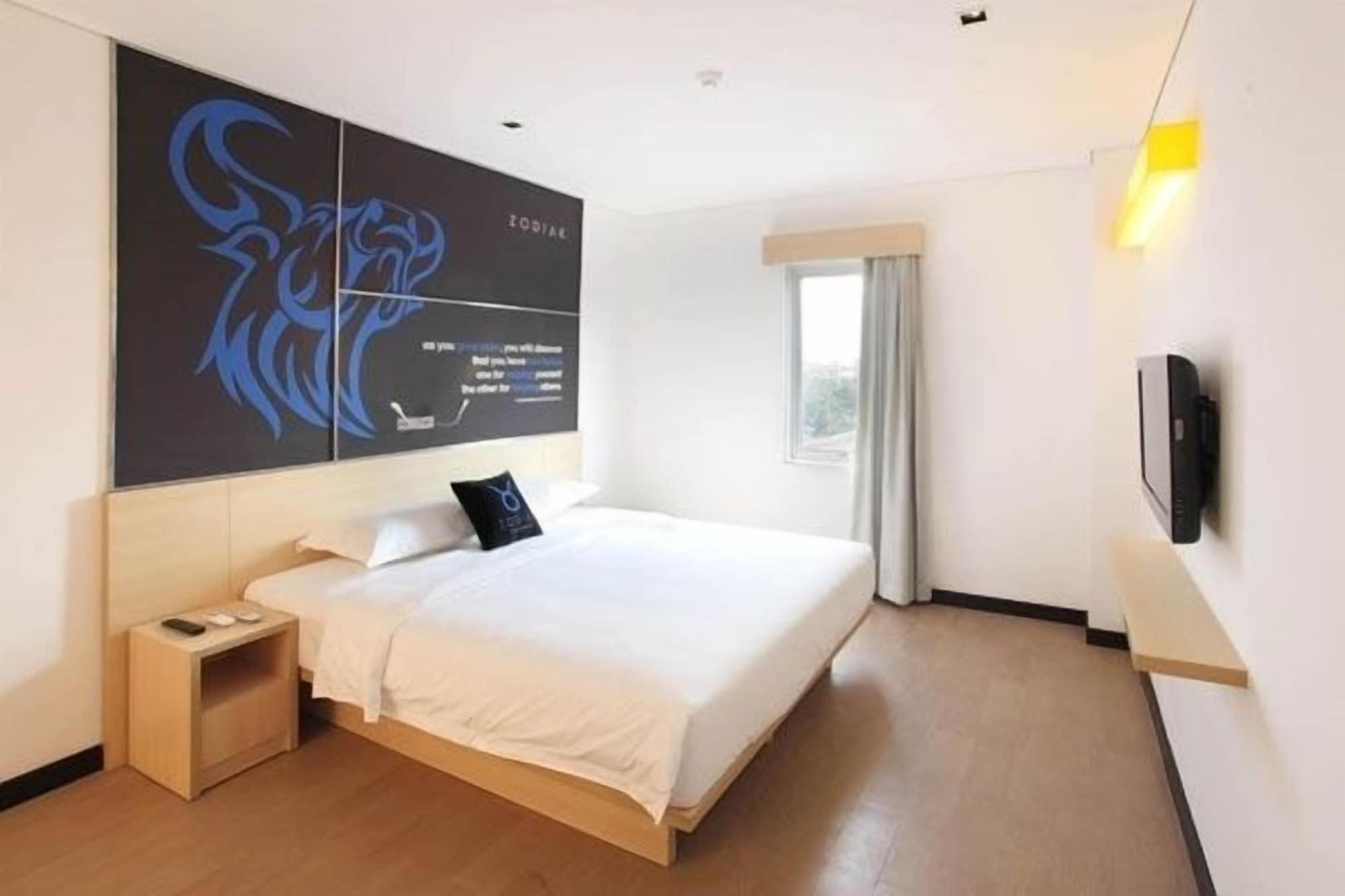 Zodiak Paskal By Kagum Hotels Bandung Exterior photo