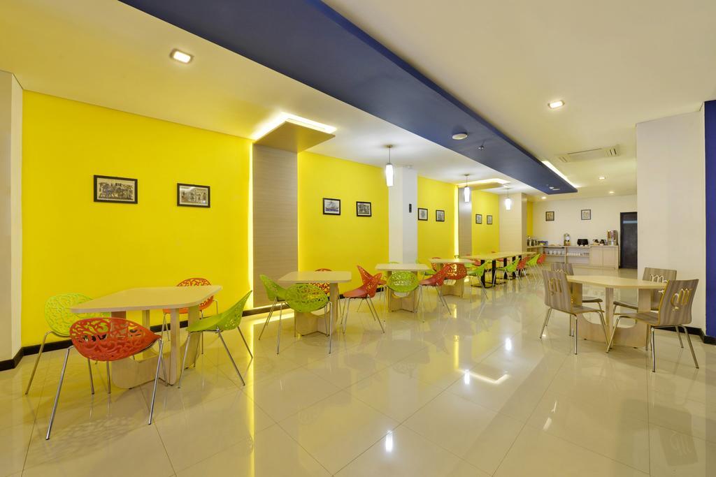 Zodiak Paskal By Kagum Hotels Bandung Exterior photo