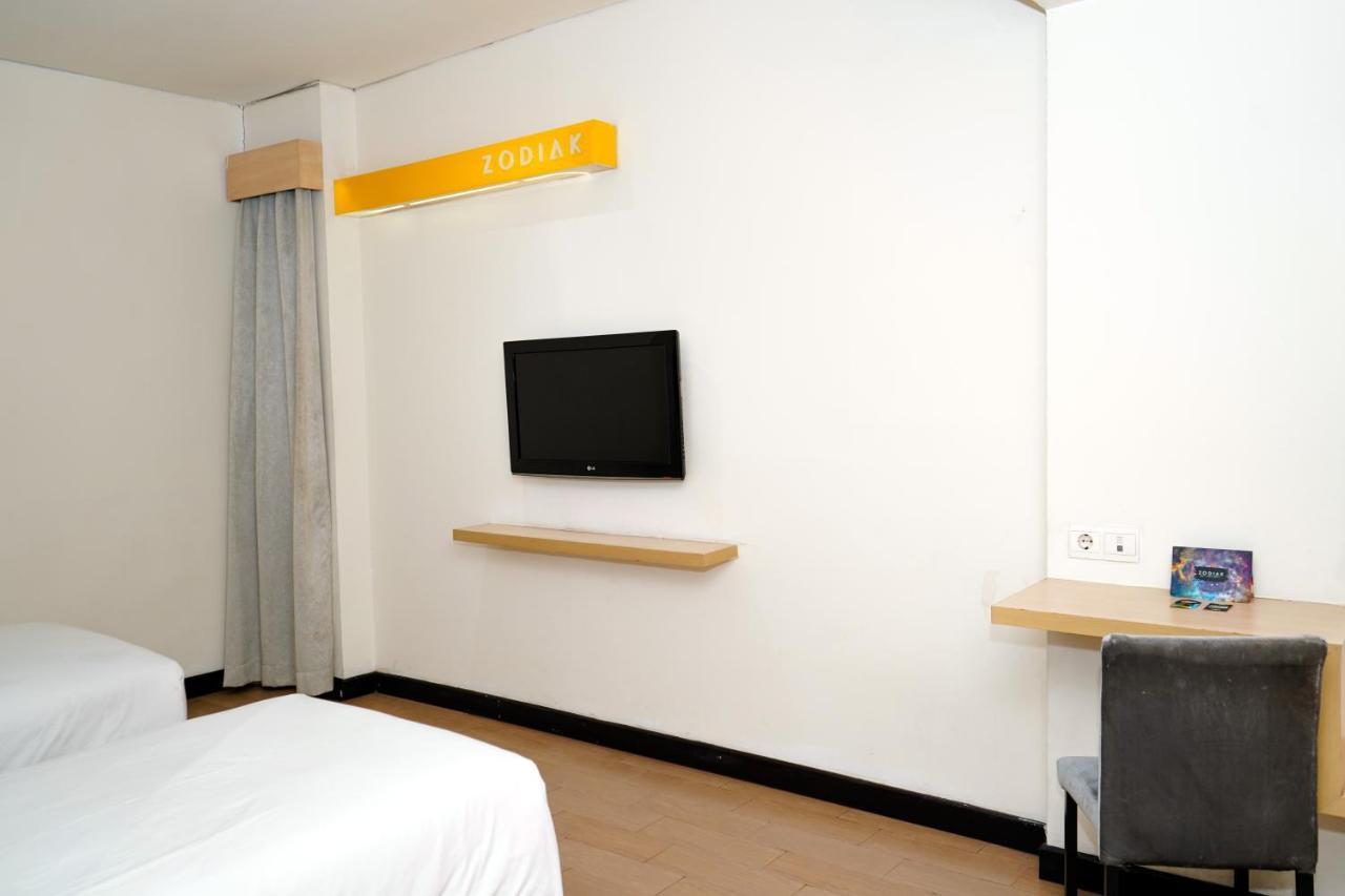 Zodiak Paskal By Kagum Hotels Bandung Exterior photo