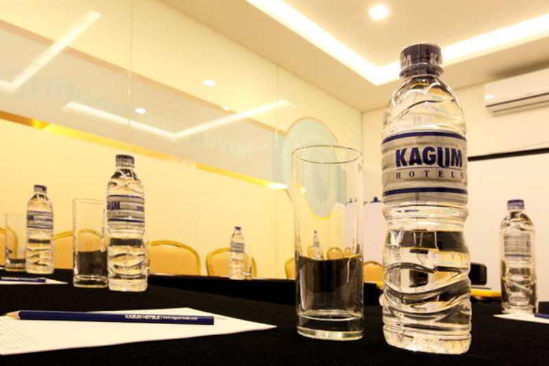 Zodiak Paskal By Kagum Hotels Bandung Exterior photo